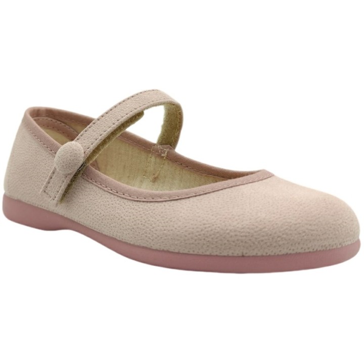 Merceditas Niña Suri