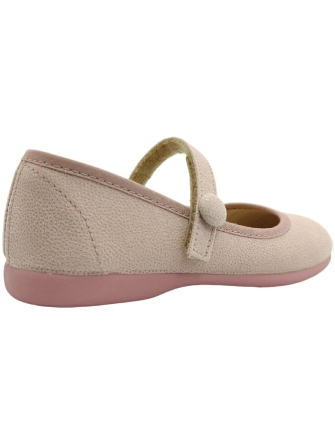 Merceditas Niña Suri