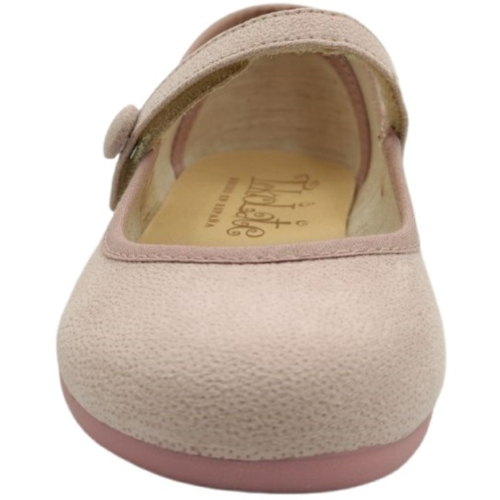 Merceditas Niña Suri