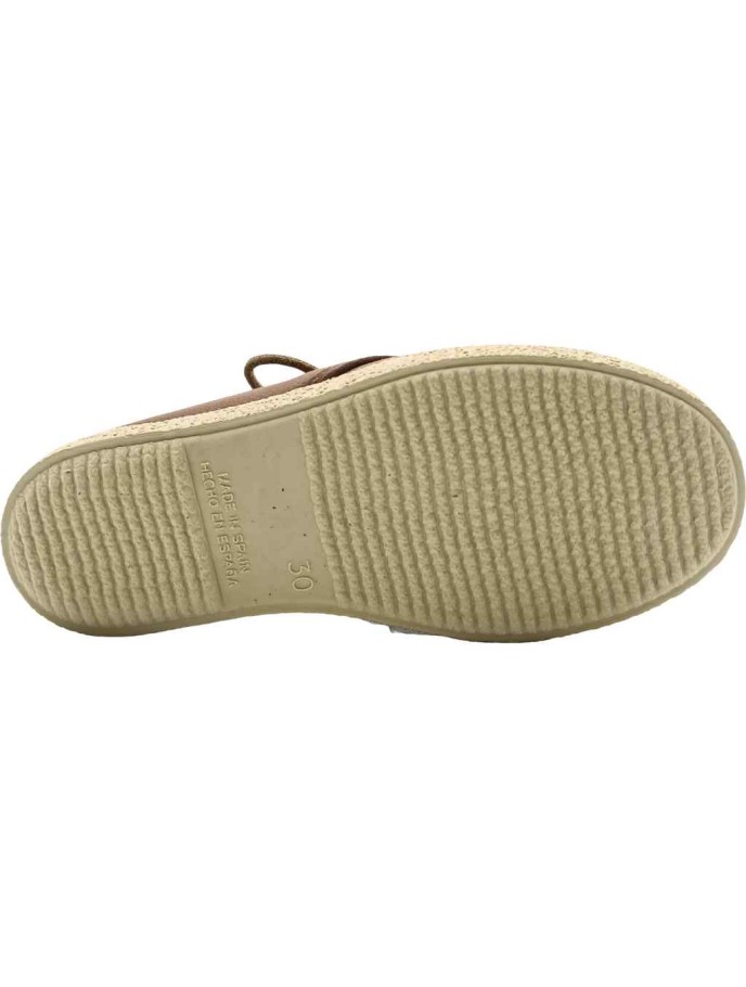 Botas Ligeras de Cordones