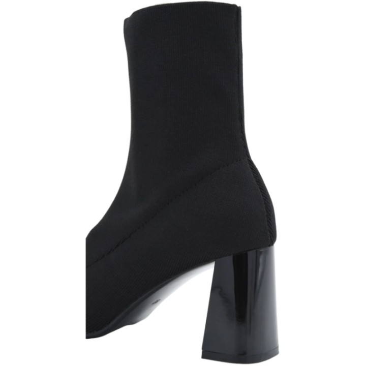 Botín Estilo Calcetín Elástico con Tacón Nyrex