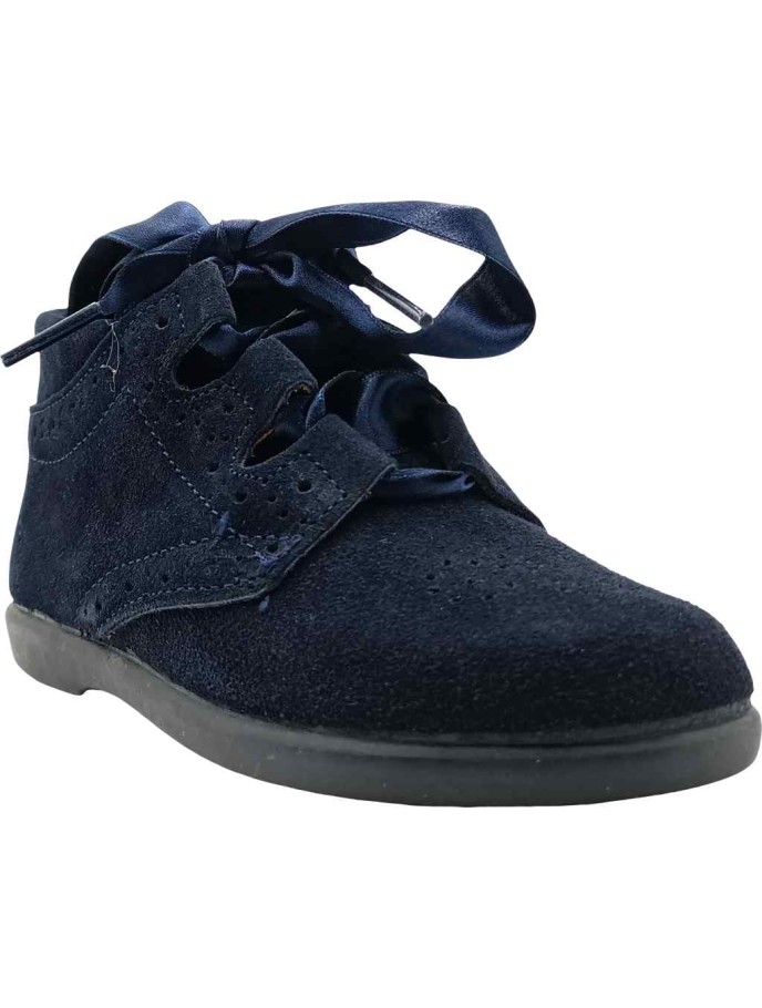 Botas Serraje Picado con cordón o lazo