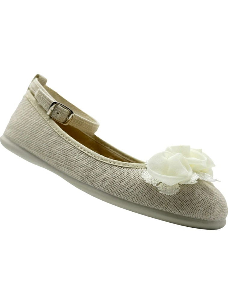 Bailarinas de Lino con pulsera y flor De Pablos 2