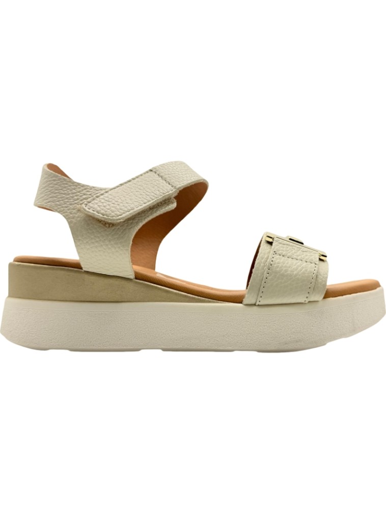 Sandalias de Piel con Plataforma y adorno de oro