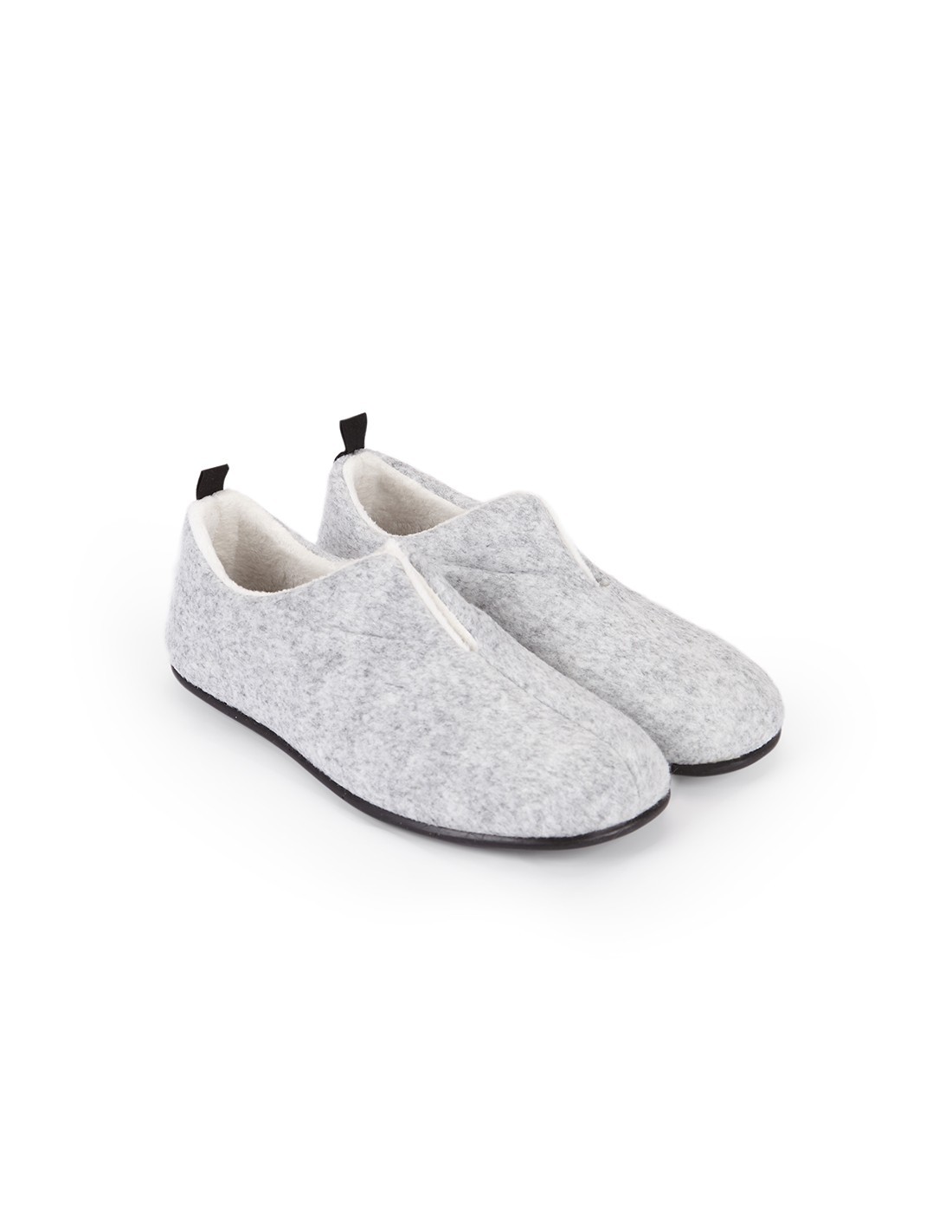 ZAPATILLA PARA CASA UNISEX CERRADA EN FORRADA